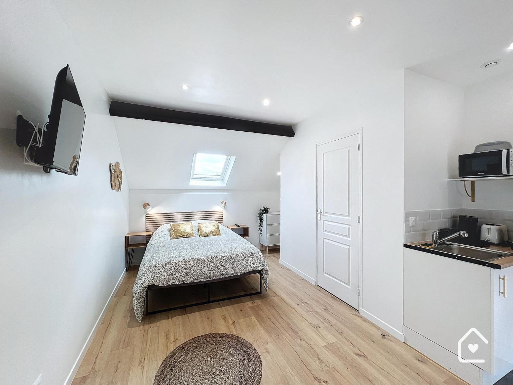 Studios - 1 Min Gare Chatellerault - Entree Autonome - Exterior photo